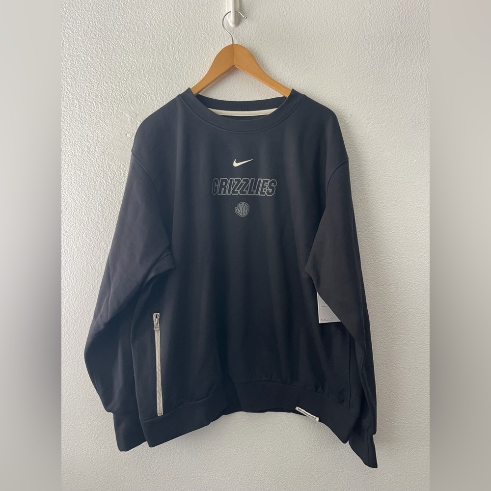 Nike Grizzlies Men’s Basketball Standard Issue Crewneck Sweater Sz X-Large Black